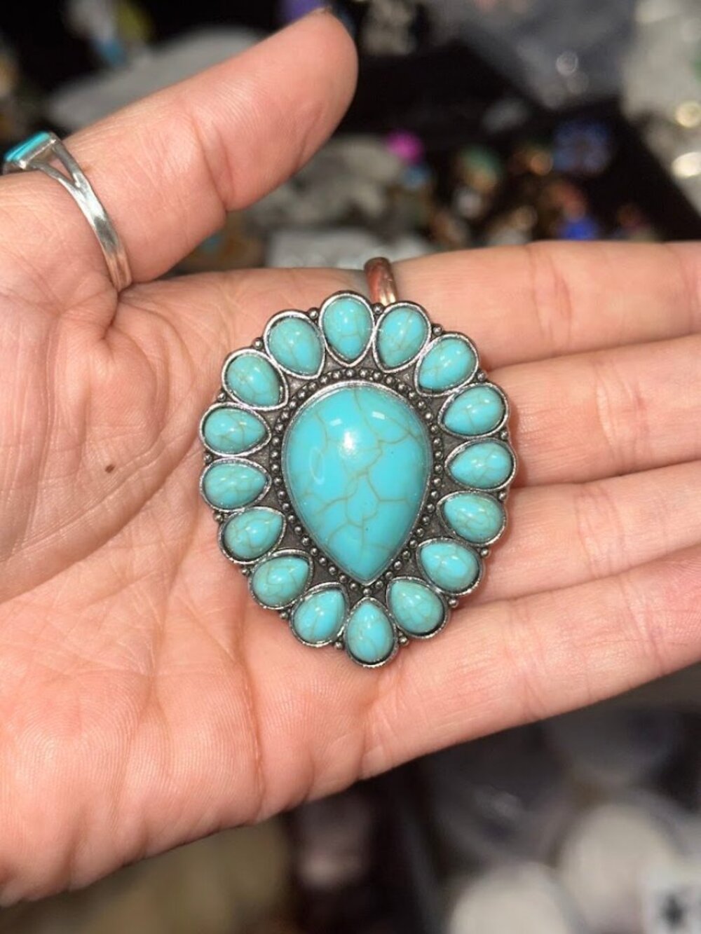 Myra Pop Sockets - Turquoise & Tooled Leather - Picture 6 of 6